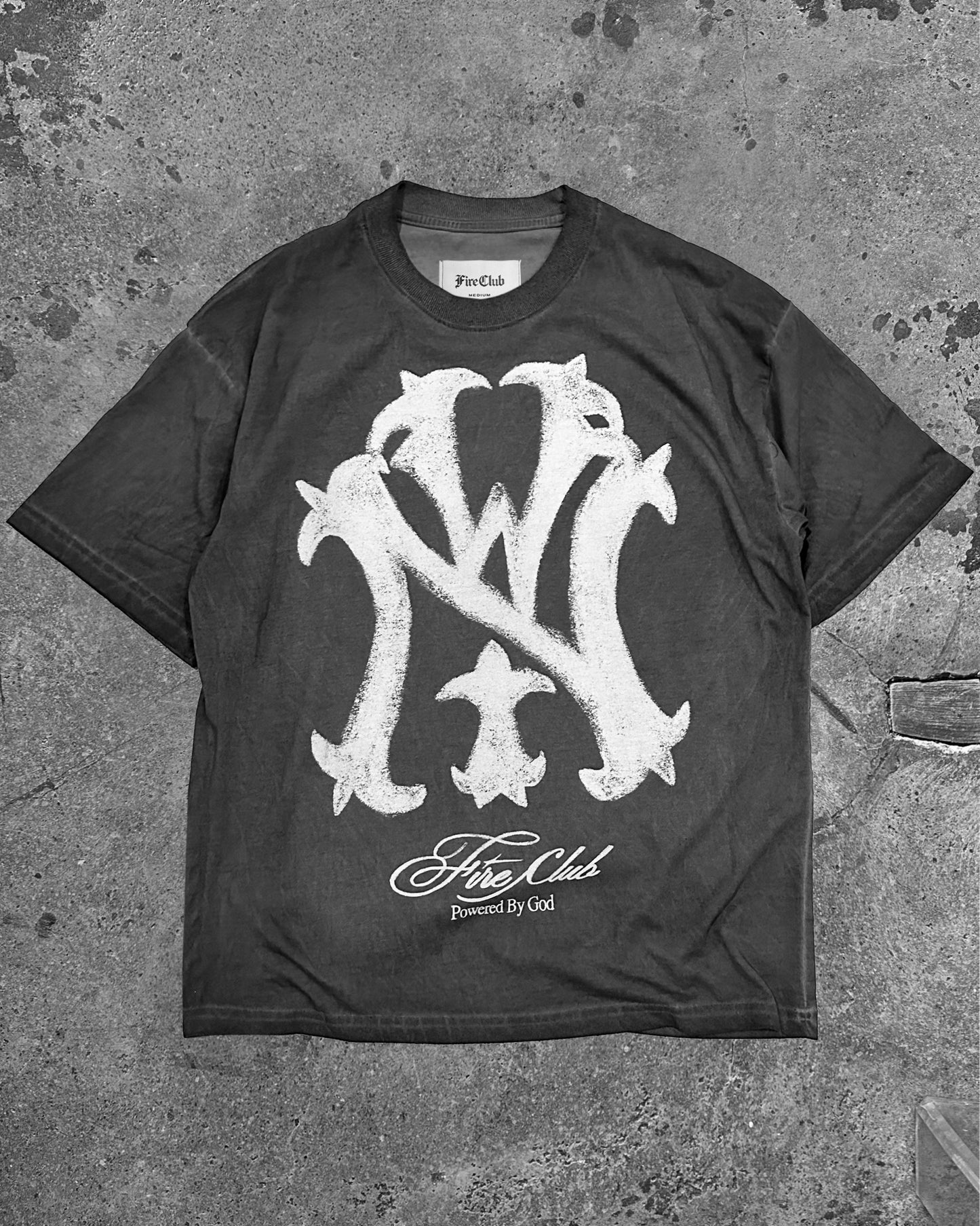 WIN WIN TEE